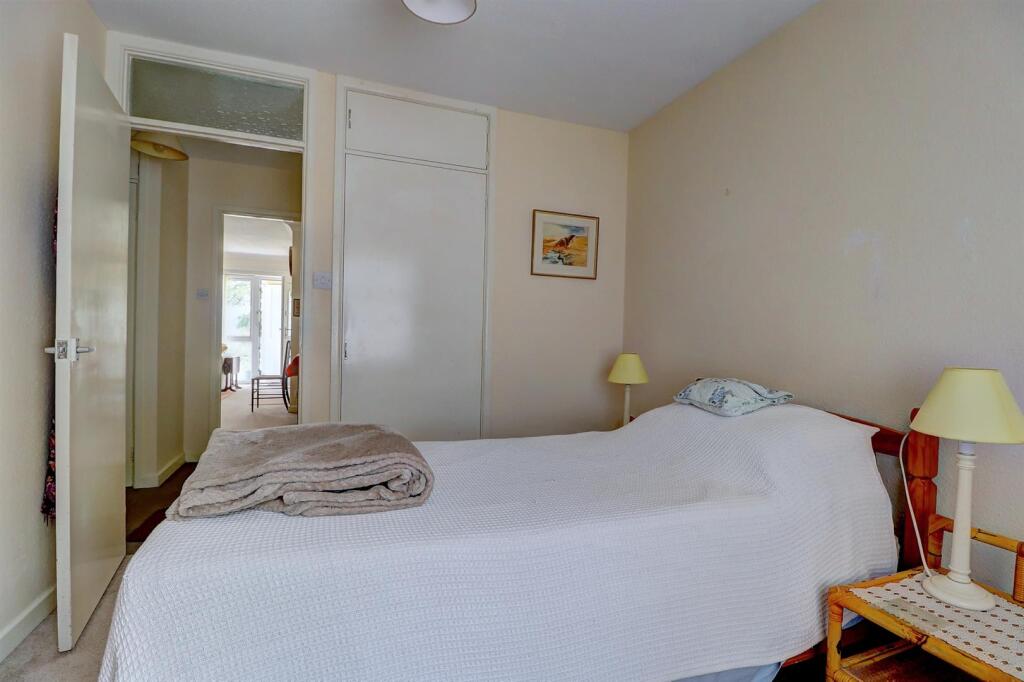 Apartment in Exeter - View 5