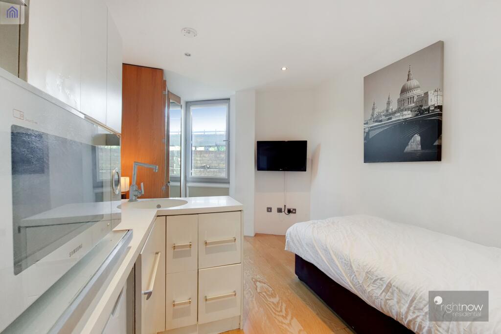 Main image of property: Maltings Place, Tower Bridge Road, SE1