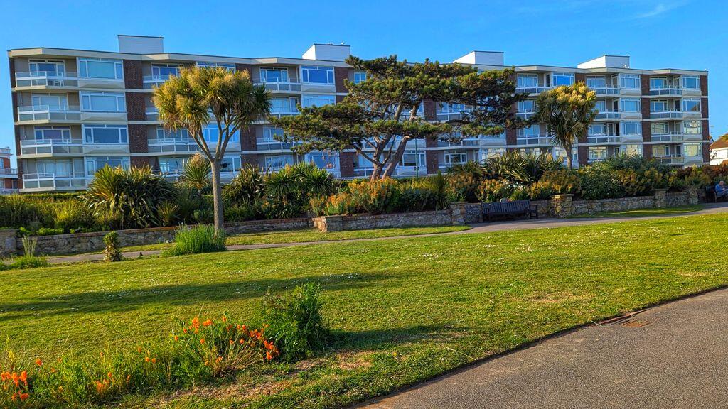 Main image of property: Nyewood Lane, Bognor Regis