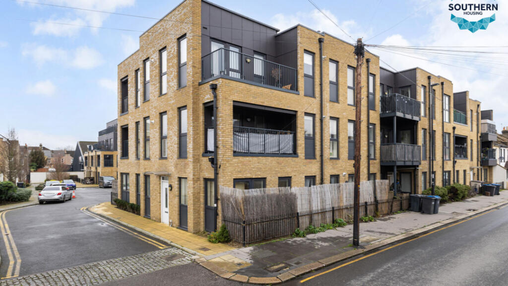 Main image of property: Laundry Close, Croydon, Surrey, CR0 2WJ