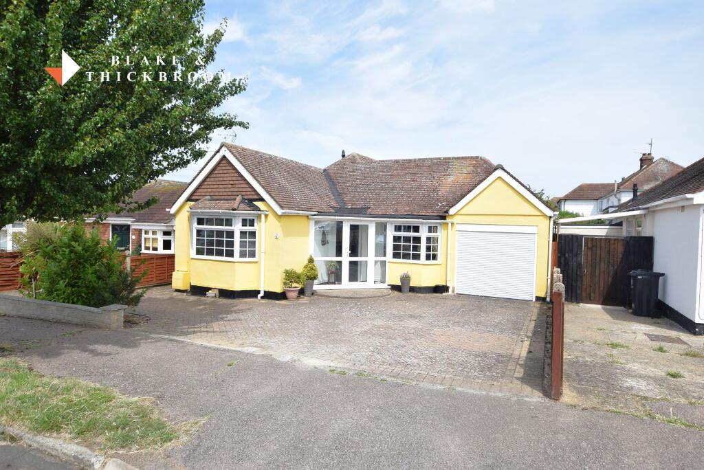 Main image of property: Hillside Crescent, Holland-on-Sea, Essex, CO15 6PB