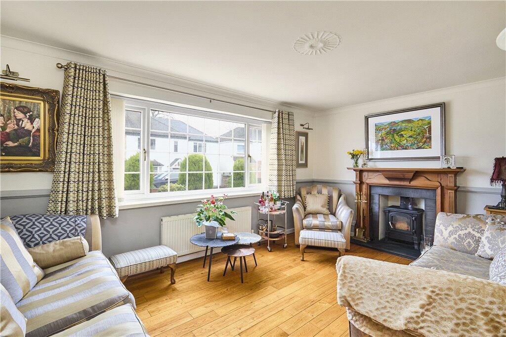 Moorland Crescent, Menston, Ilkley, West Yorkshire, LS29 photo 4