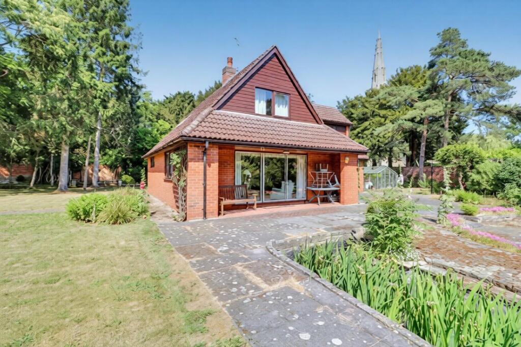 Main image of property: Pinelands Church Lane, Carlton-on-Trent, Newark