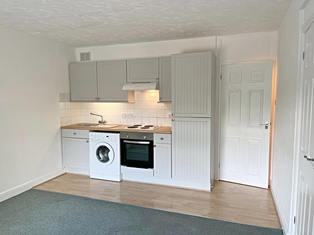 Main image of property: Mansfield Road, Nottingham