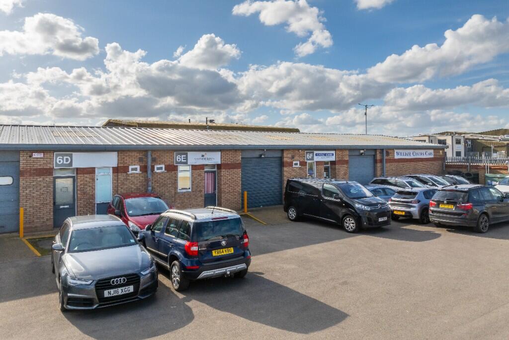 Main image of property: Unit 6e Carnaby Industrial Estate, Lancaster Road, YO15