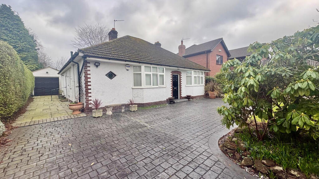 Main image of property: Mill Lane, Willaston, CH64 1