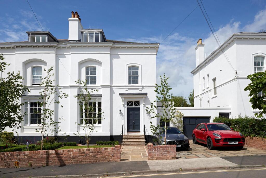 Main image of property: Victoria Park Road, Exeter, Devon EX2.