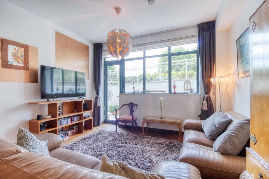 Apartment in Denham Green, Denham - View 3