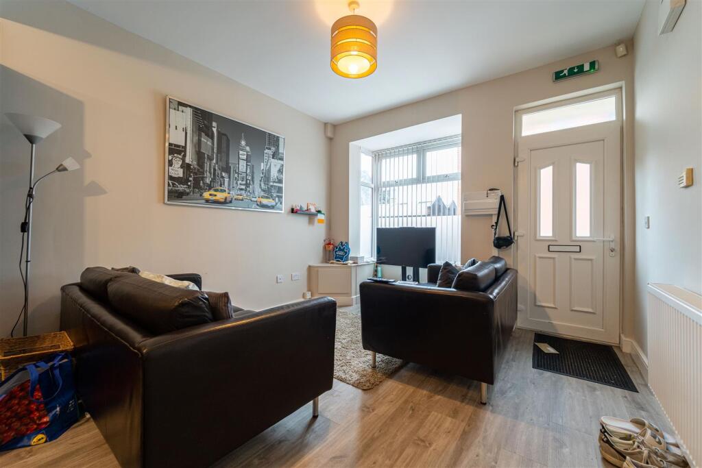 House in Birmingham, Bournbrook - View 3