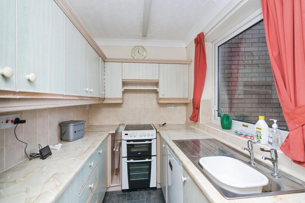 Penrhyn Avenue, Rhos on Sea, Colwyn Bay, Conwy, LL28 photo 3