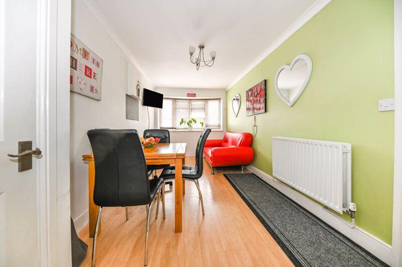 House in Havant, Lovedean - More