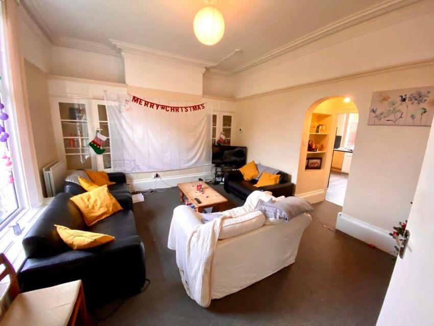 Main image of property: 233a Cemetery Road, Ecclesall