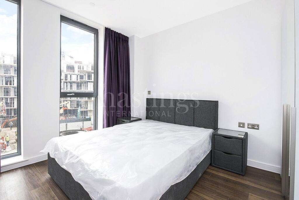 Apartment in London - View 5