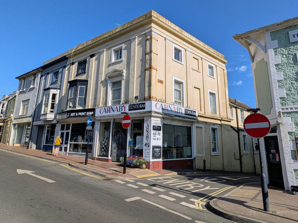 Main image of property: 68 High Street, Ventnor, PO38