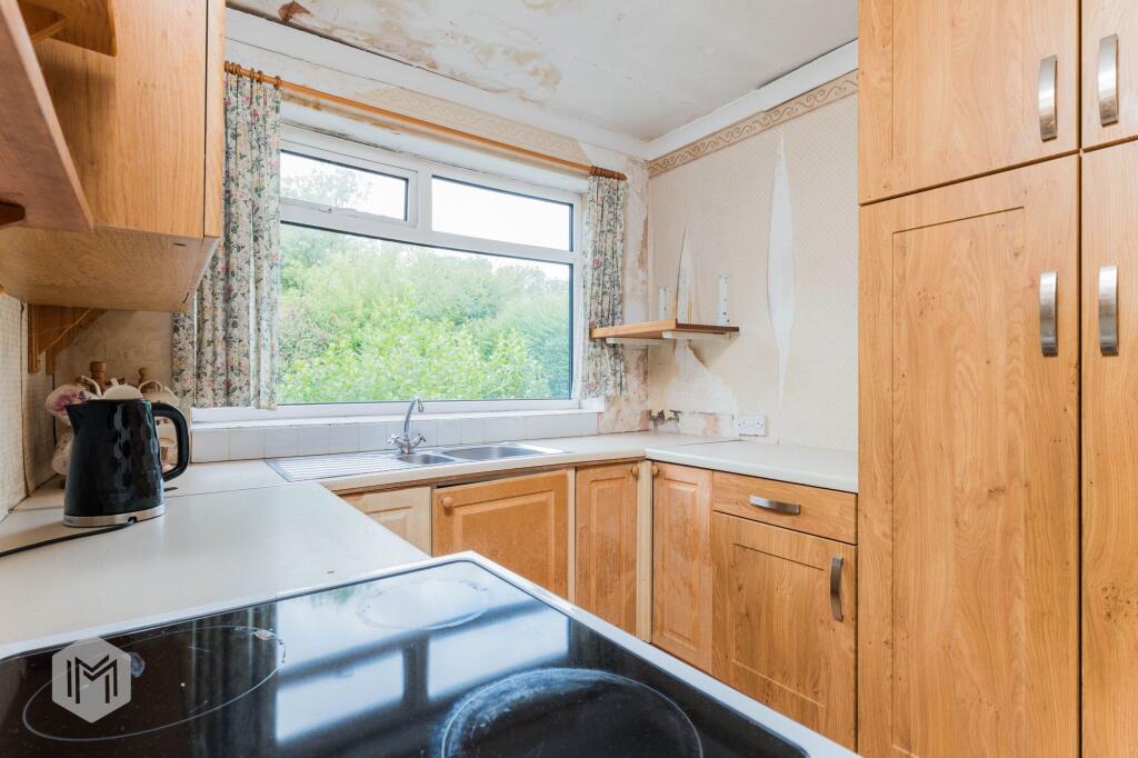 House in Bolton - View 4