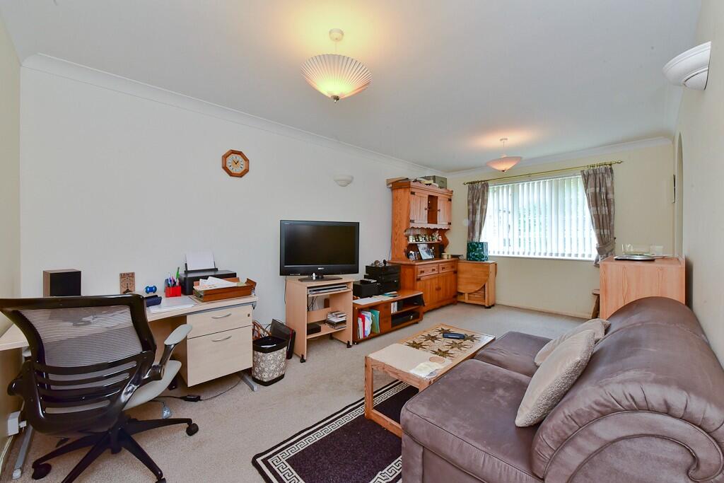 Apartment in London - View 2