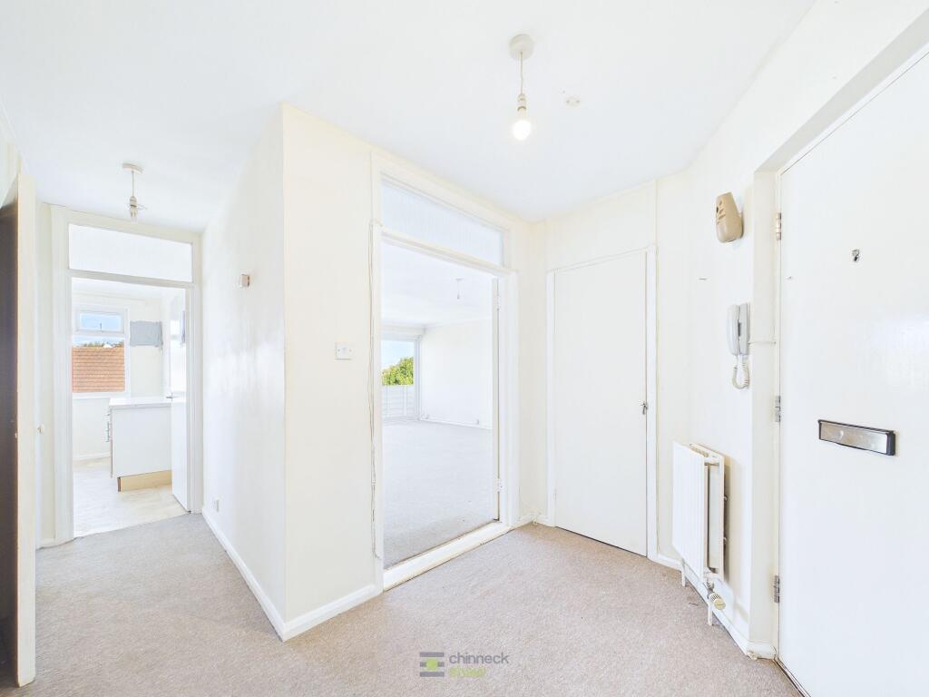 Apartment in Portsmouth - More