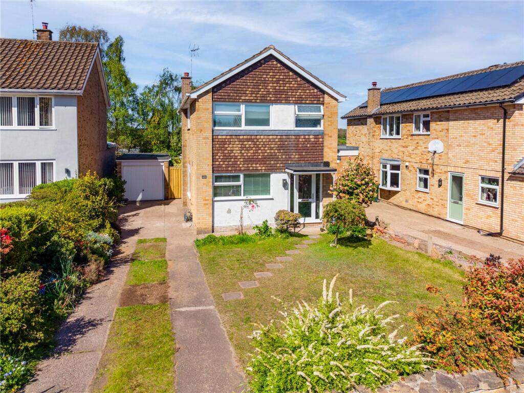 Main image of property: Swinton Rise, Ravenshead, Nottingham, Nottinghamshire, NG15