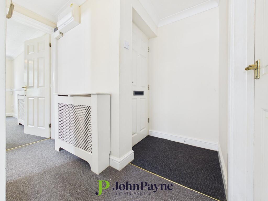 Apartment in Coventry, Earlsdon - View 5