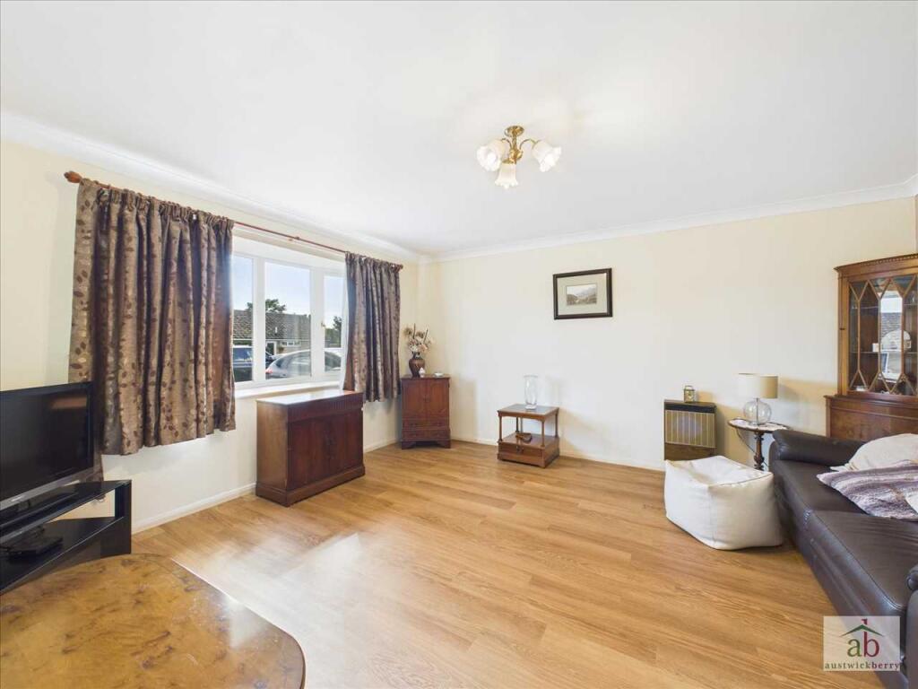Grange Close, Kesgrave photo 3