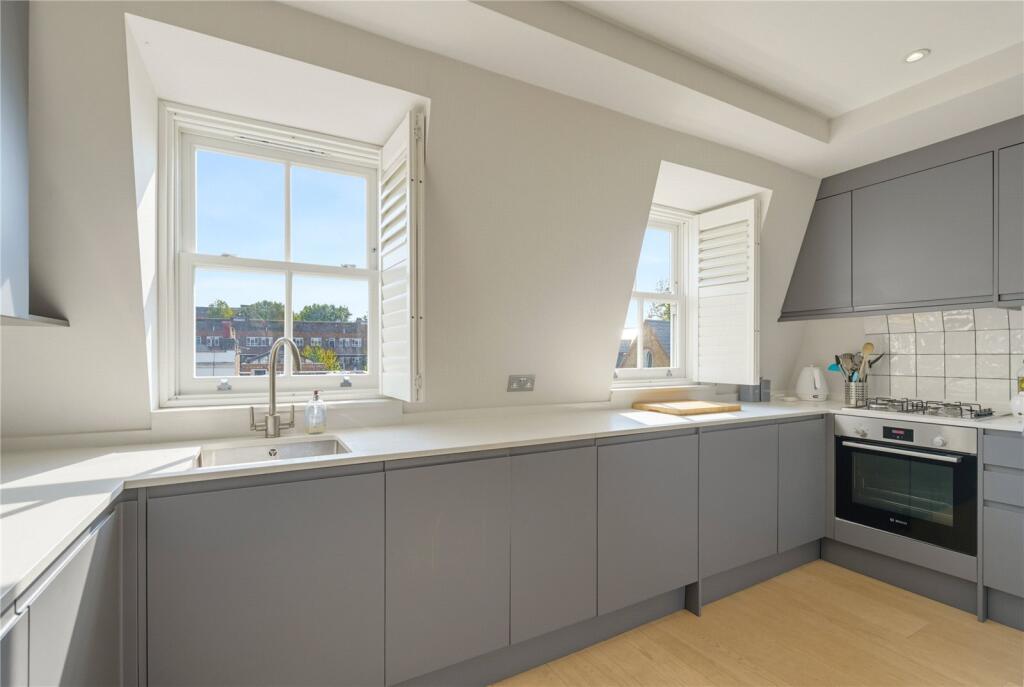 Bennerley Road, SW11 photo 4