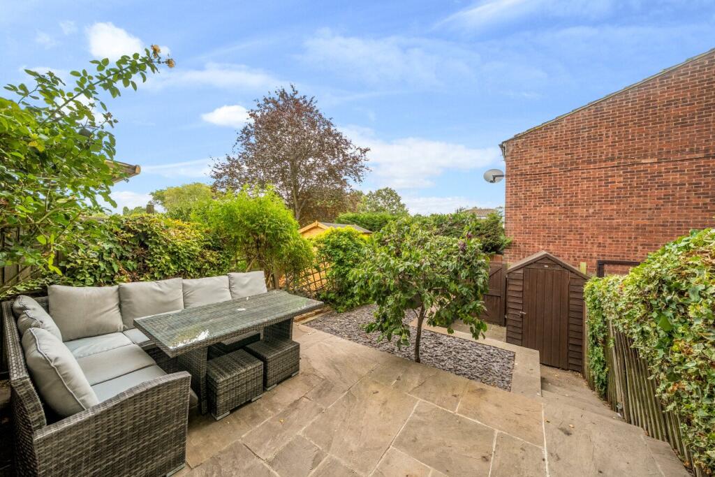 House in London - View 4