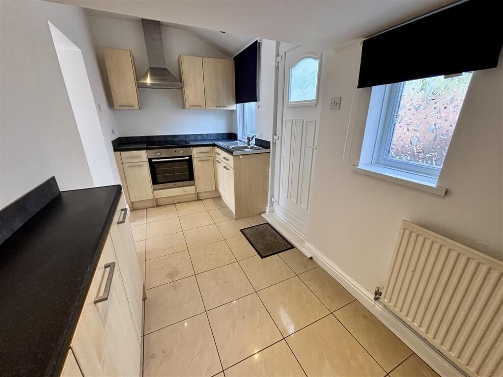 House in Durham, Belmont - View 5