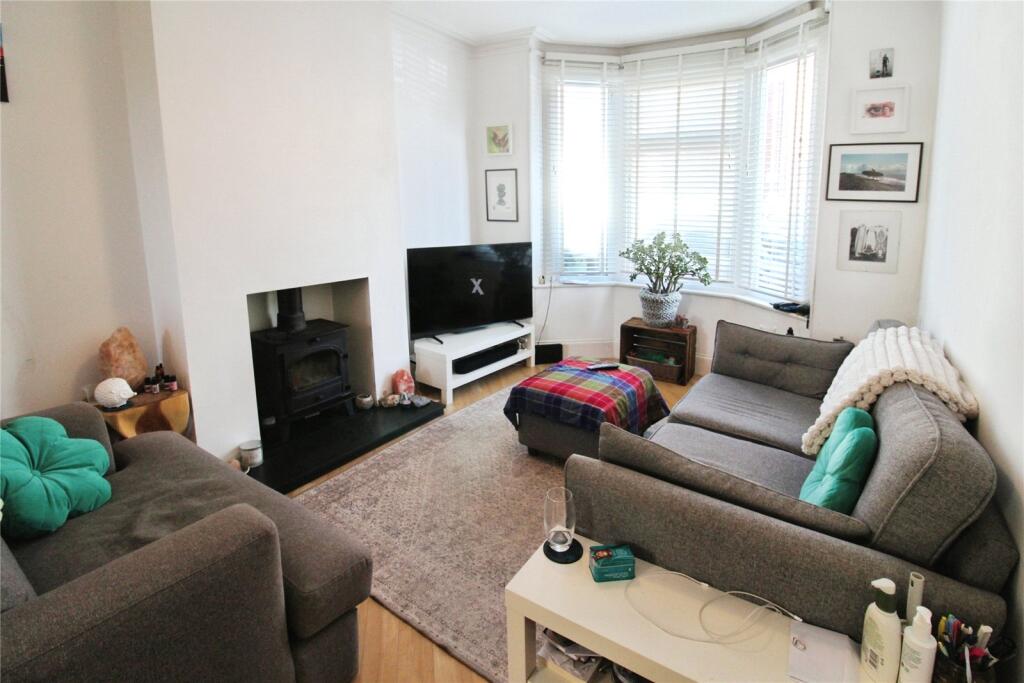 Hatfield Road, Southsea, Hampshire, PO4 - View 3