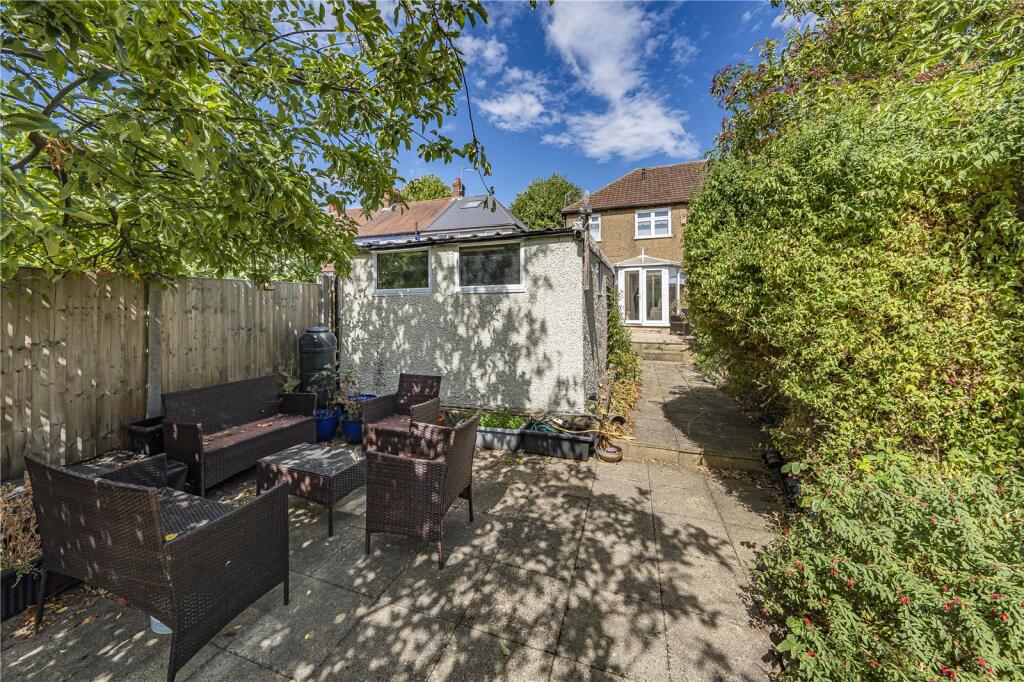 Main image of property: Kingston Road, New Malden, KT3