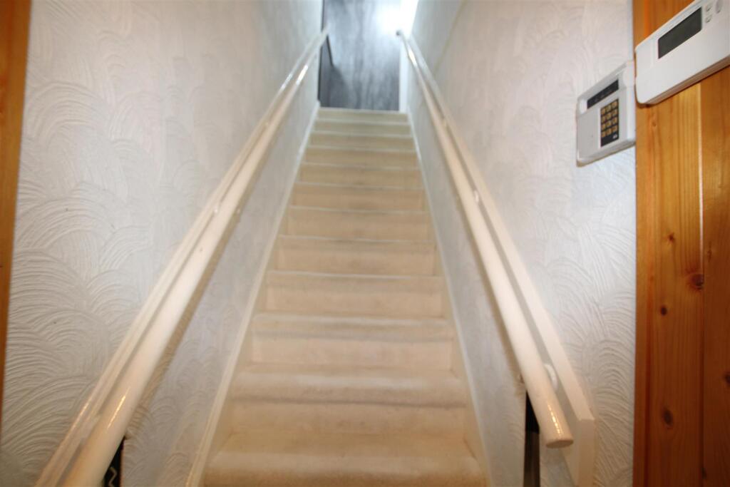 Additional image 7 of Kingsdale Crescent, Bradford