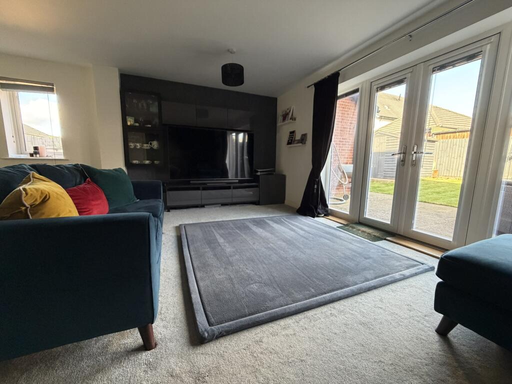 House in Daventry, West Northamptonshire - View 5