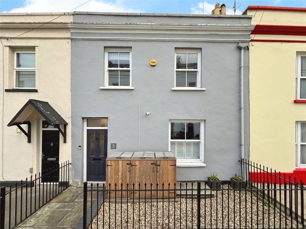 3-bed terraced on Gloucester Place, Cheltenham, Gloucestershire, £475,000