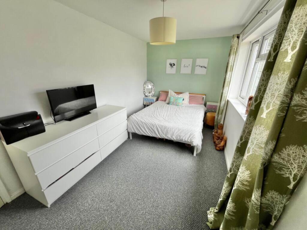 Saltash photo 4