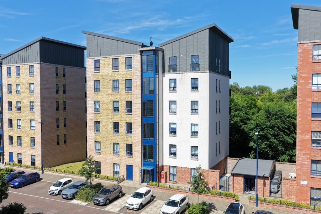 Main image of property: Richmond Park Terrace, Oatlands, Glasgow, City of Glasgow, G5 0DY