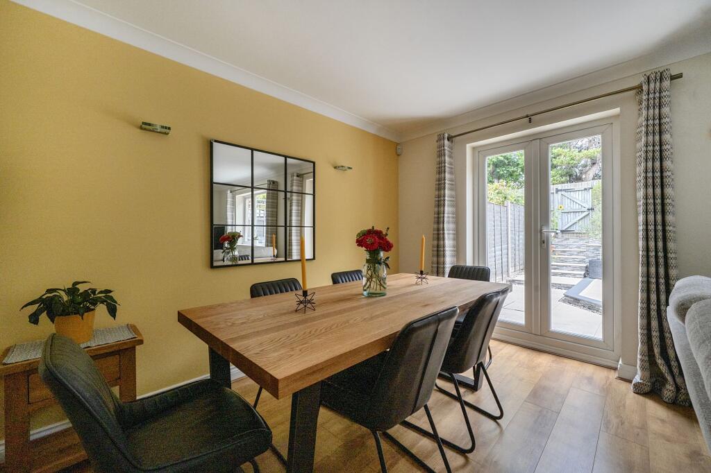House in Finchampstead - More