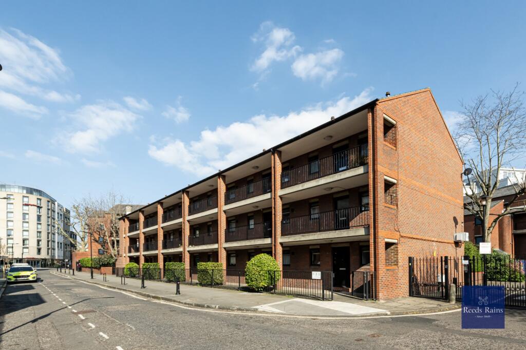 Main image of property: Cooper Close, London, SE1
