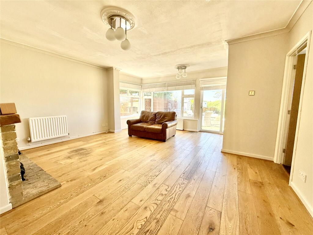 Coast Road, Berrow, Somerset, TA8 photo 3