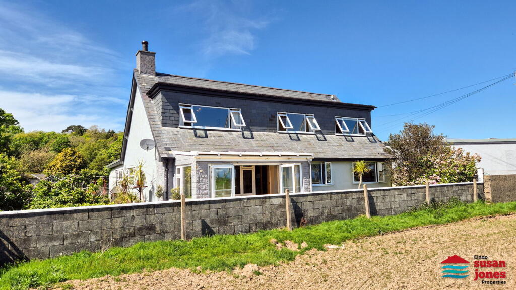 Main image of property: Beach Road, Llanbedrog