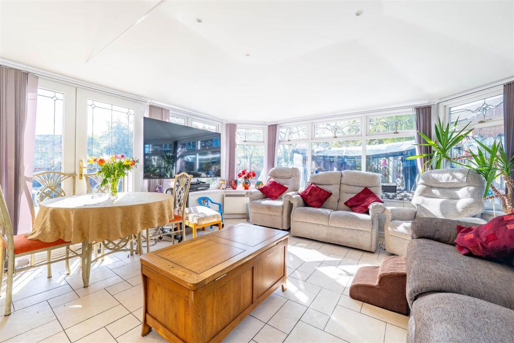 House in Chorley, Eaves Green - View 4