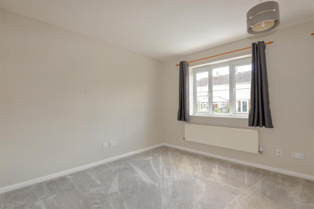 Additional image 10 of Moorland Road, Street