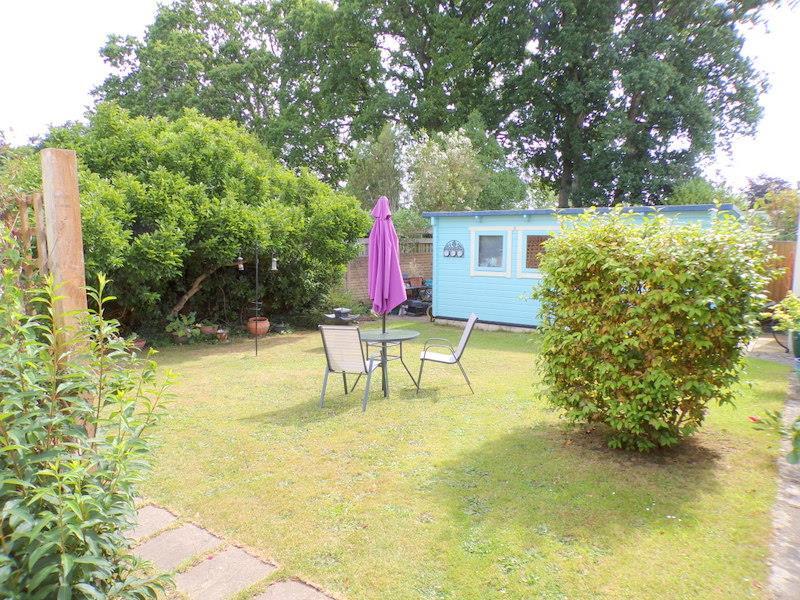 Lydlinch Close, West Parley photo 4