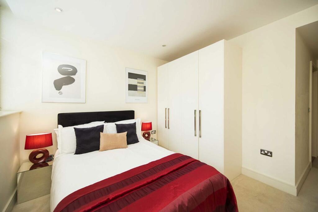 Apartment in London, City of Westminster - View 5