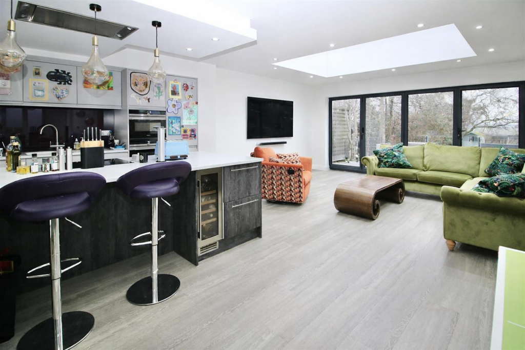 Main image of property: Mountnessing Road, Billericay