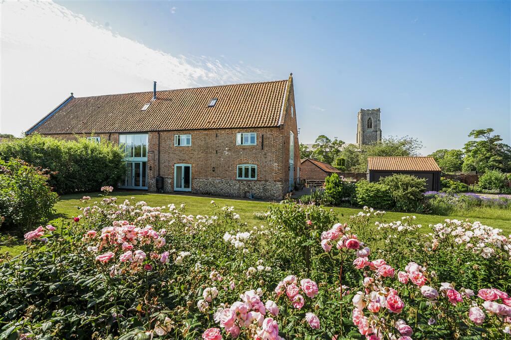 West Barn, Worstead, North Walsham NR28 9FG photo 2