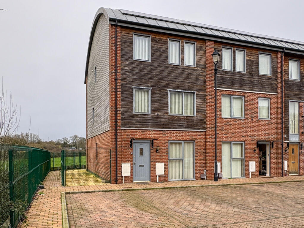 Main image of property: Sangha Close, Leicester, LE3