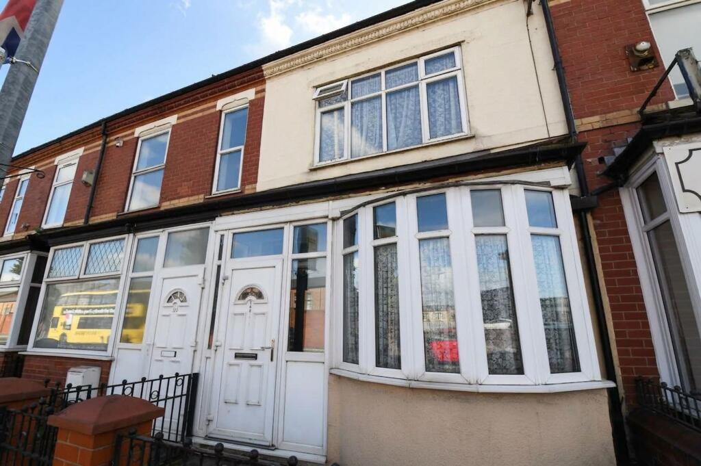 House in Salford, Charlestown - View 4