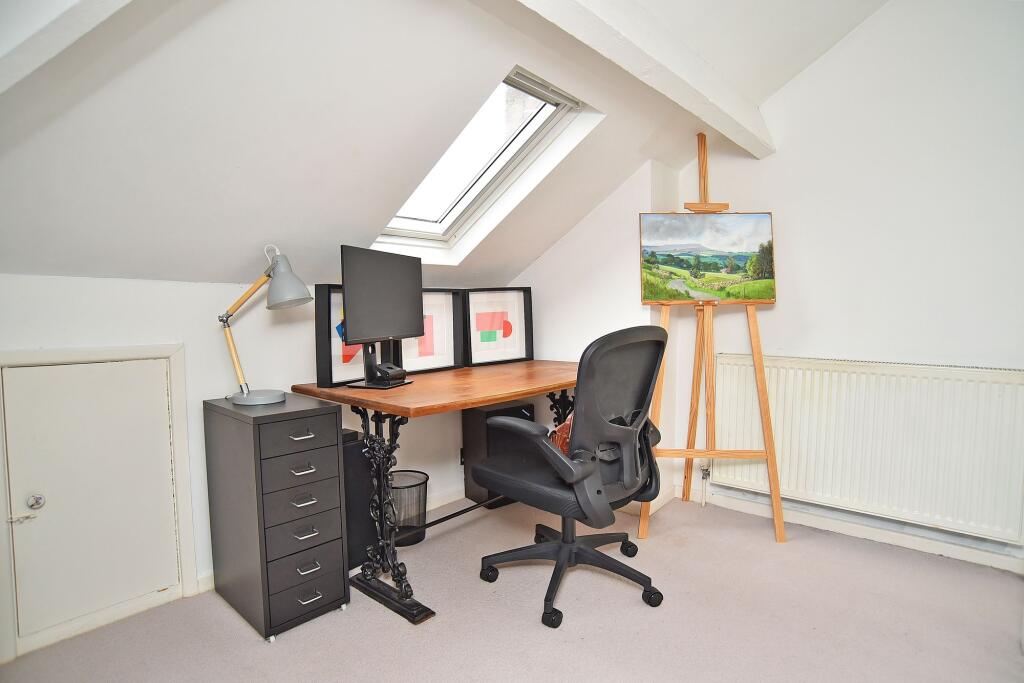 House in Harrogate, Starbeck - View 5