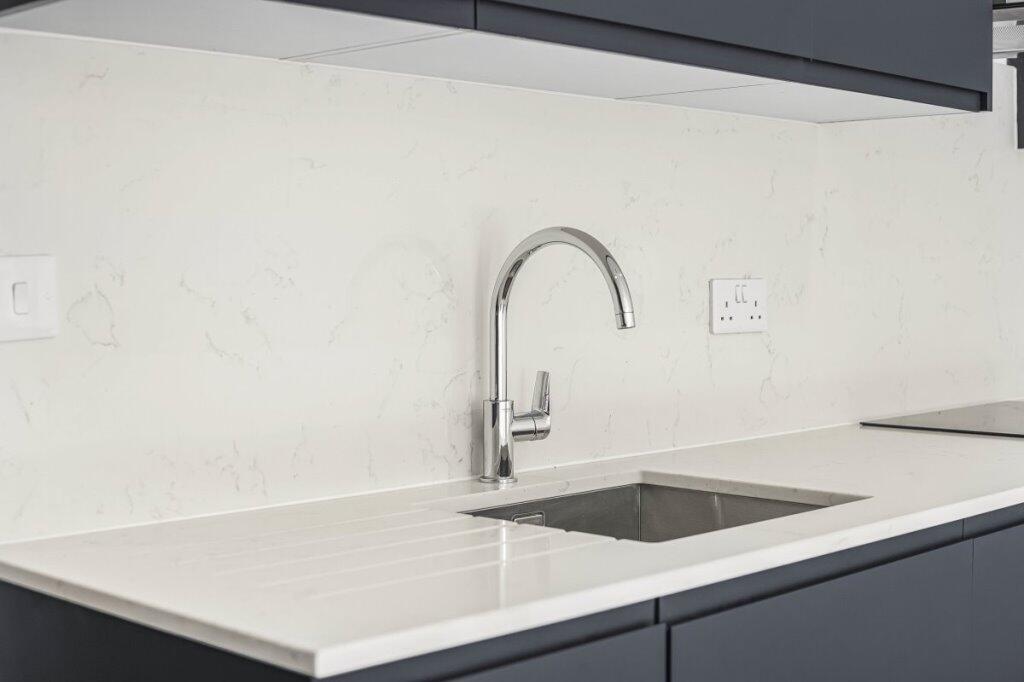 Apartment in London - View 5