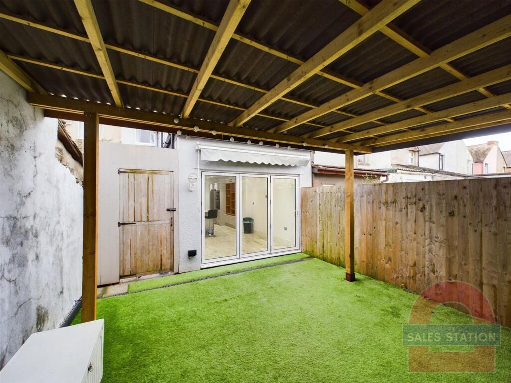 Property photo 10