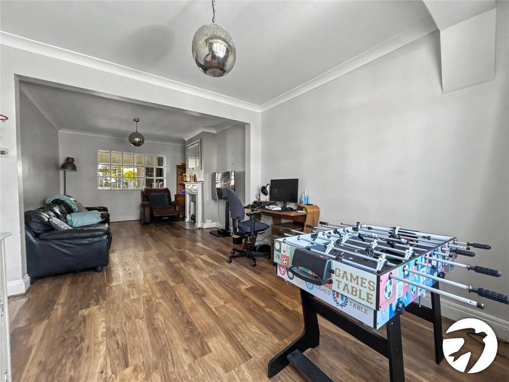 House in London - View 4